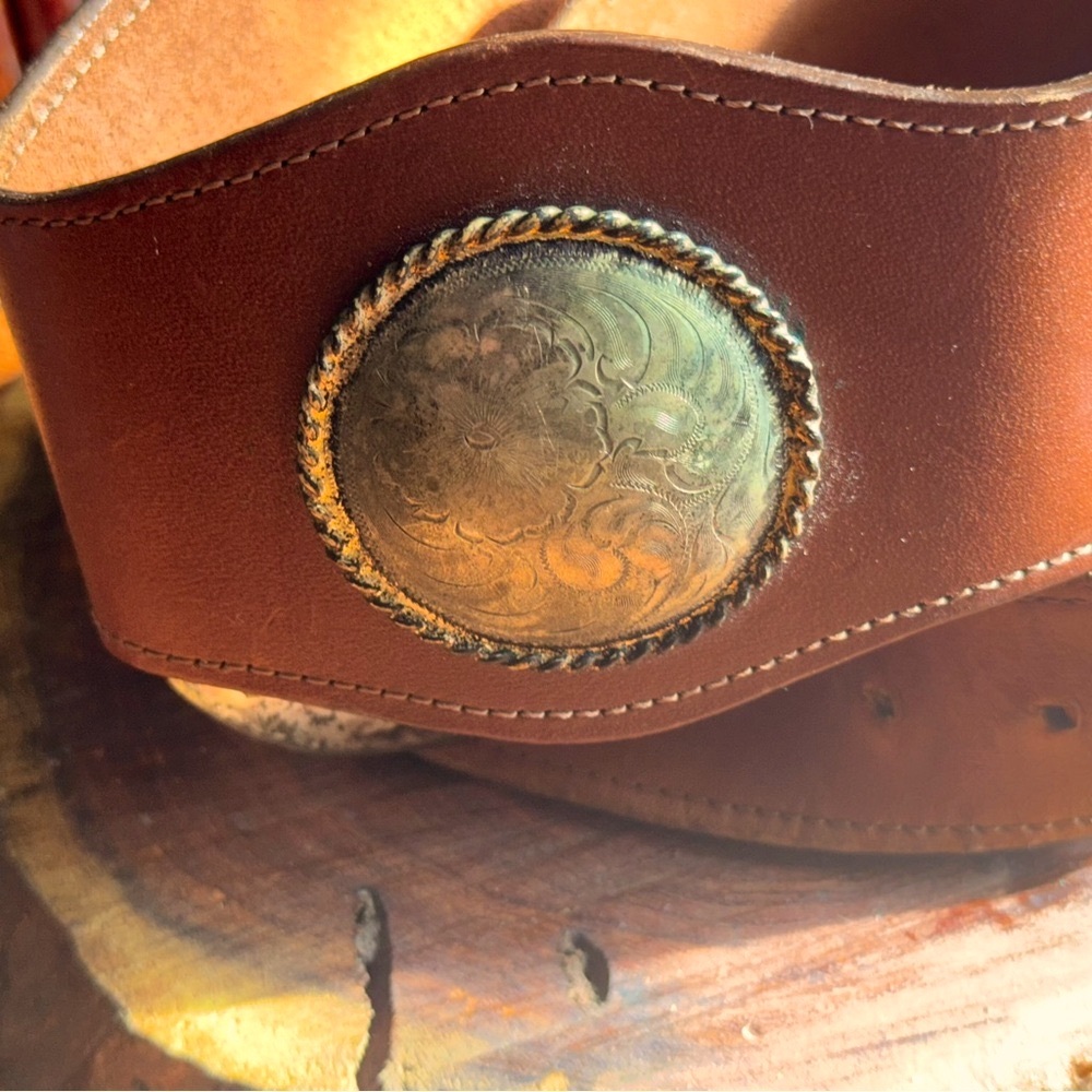 Vintage Moroccan Brown Leather Belt with Silver Large Concho Boho Accents 28.5" - Picture 10 of 16